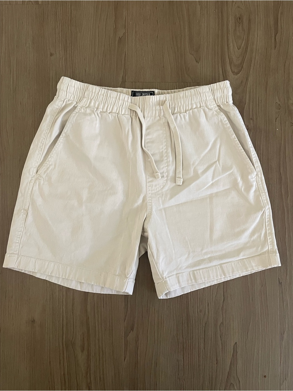 Todd Snyder Men's Cream Elastic Waist Drawstring Shorts